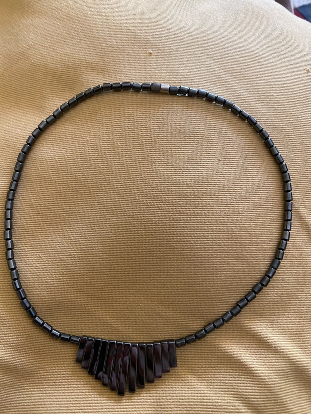 Black Hematite Bead Necklace with Fan Pendant